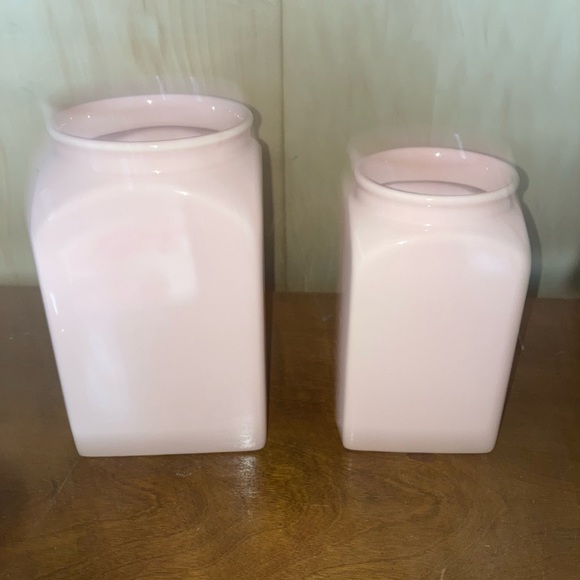 Vintage GHC Pink Canisters - Picture 3 of 6